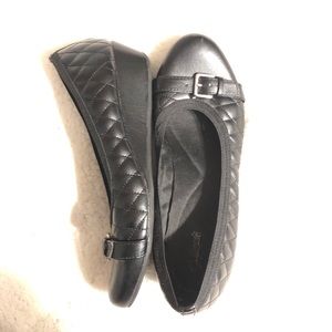 Size 8.5 dress shoes